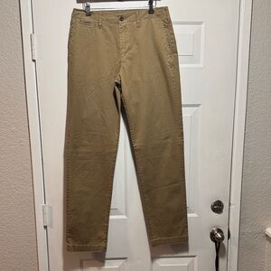 American Eagle Khakis. Classic Men's Khaki Chinos